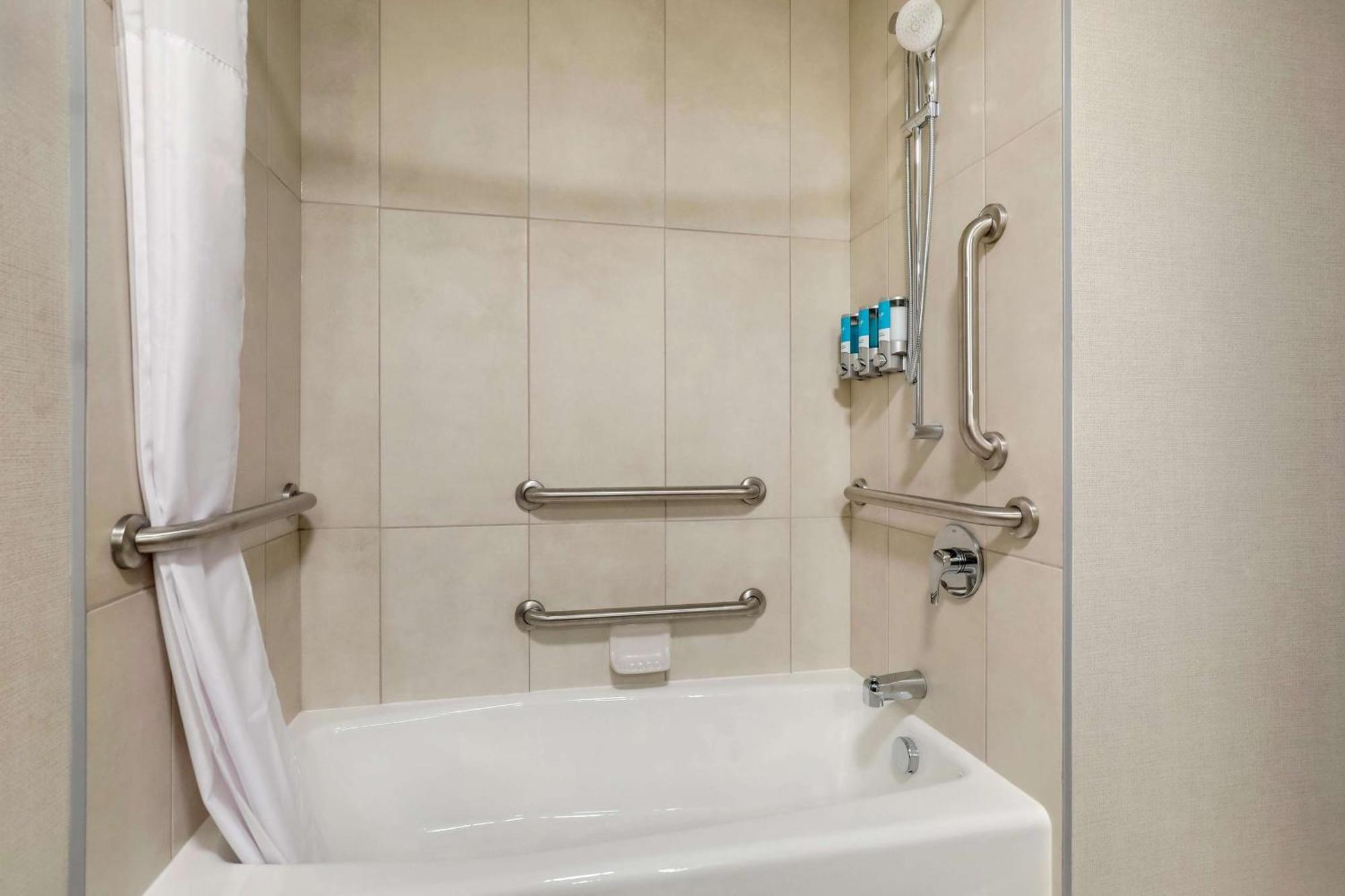 Drury Plaza Hotel Chattanooga Hamilton Place מראה חיצוני תמונה